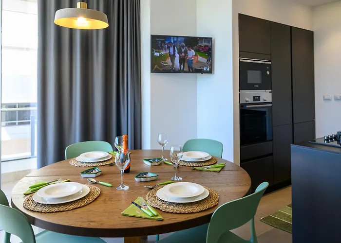 - Brand New Luxury - Naxos, Recanati *