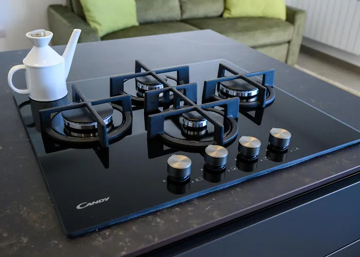 - Brand New Luxury - Naxos, Recanati