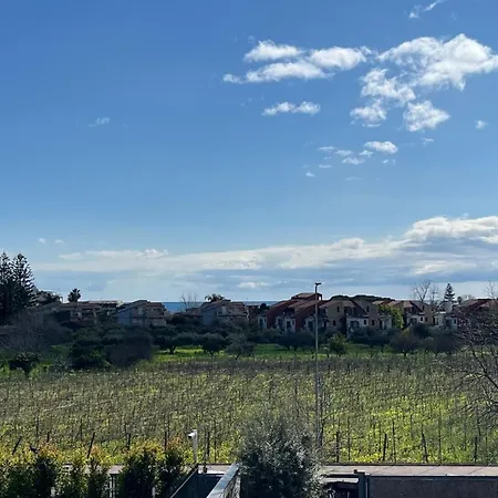 - Brand New Luxury - Naxos, Recanati * Giardini Naxos