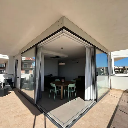 - Brand New Luxury - Naxos, Recanati Holiday home
